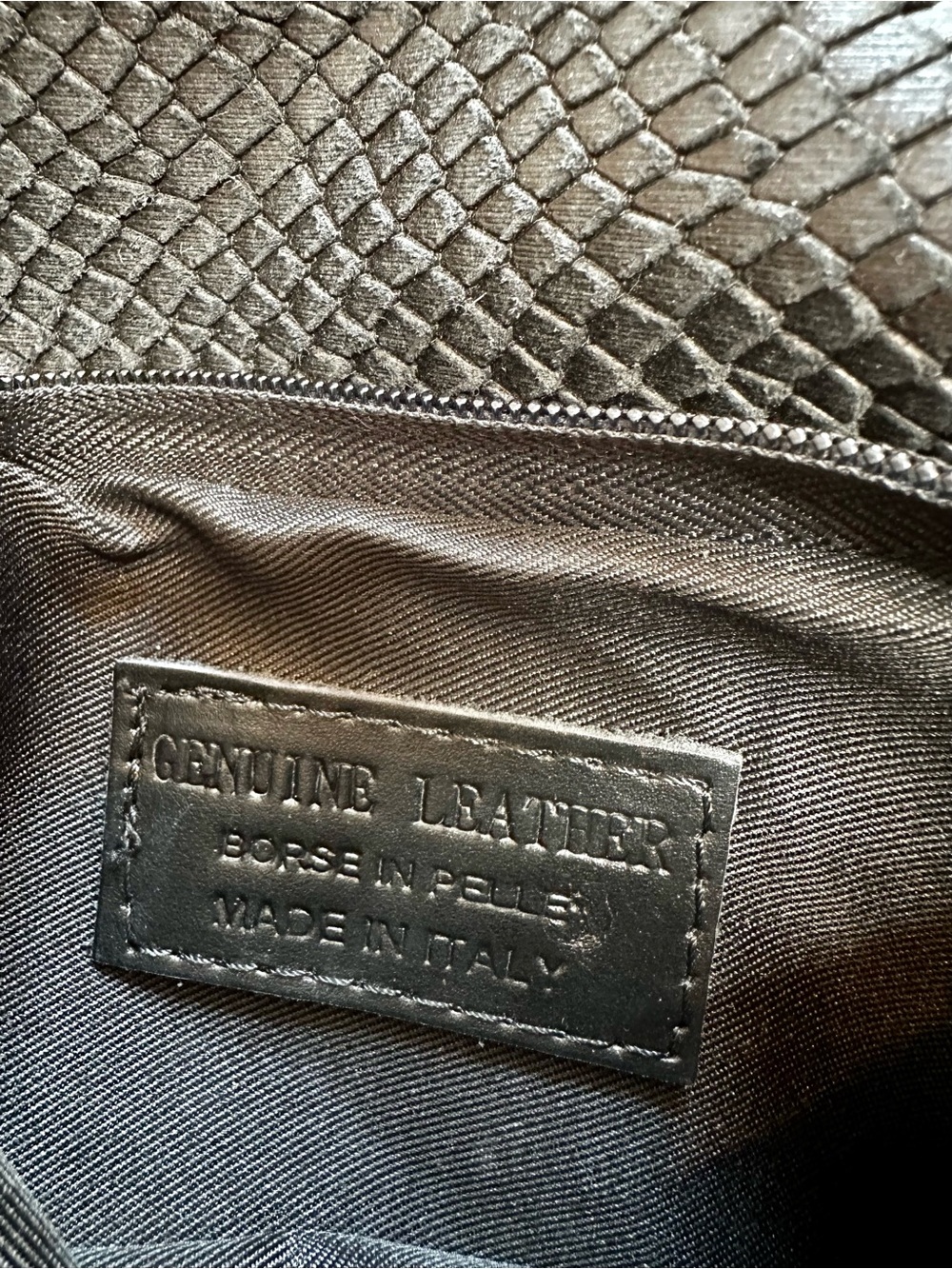 Italian Leather Python Embossed Chain Crossbody - Picture 4 of 9